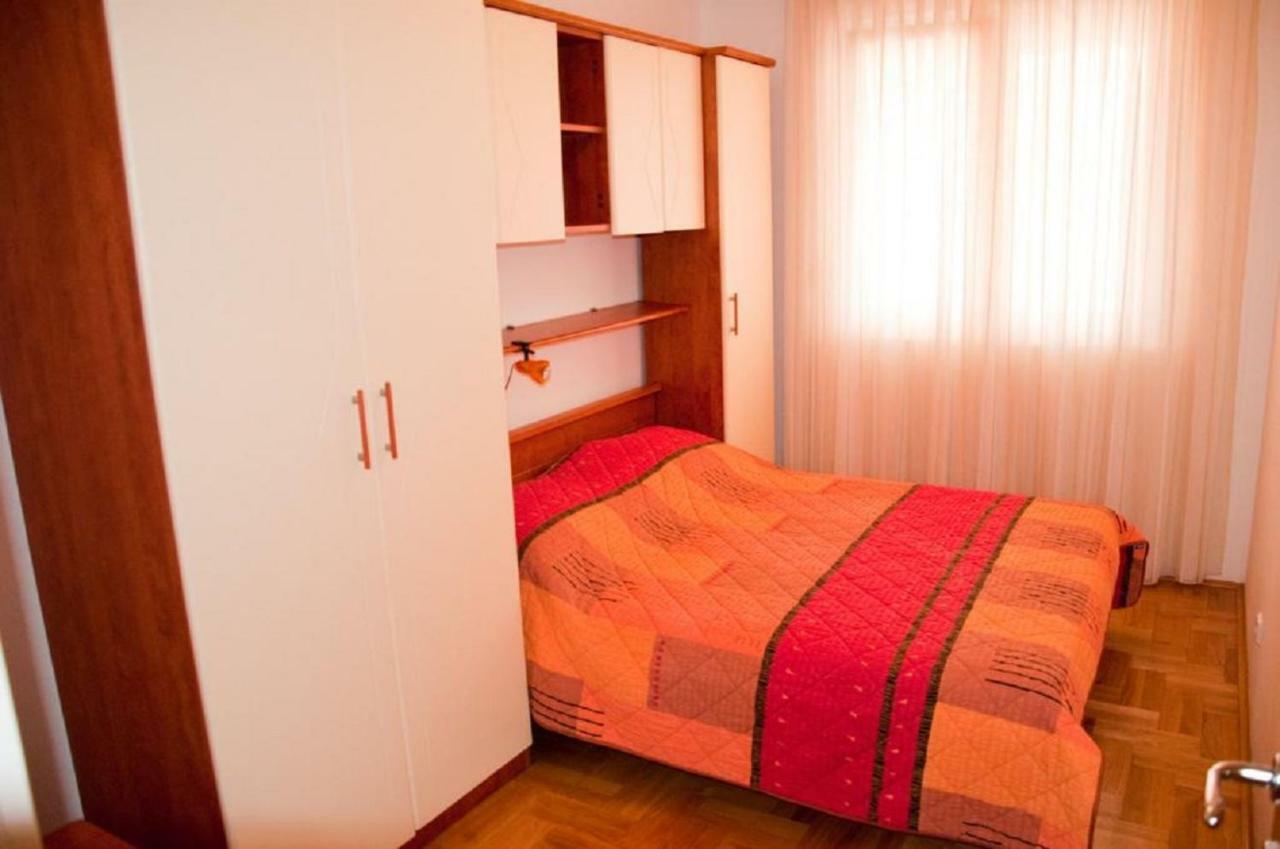Roza Apartment Novigrad Istria Buitenkant foto